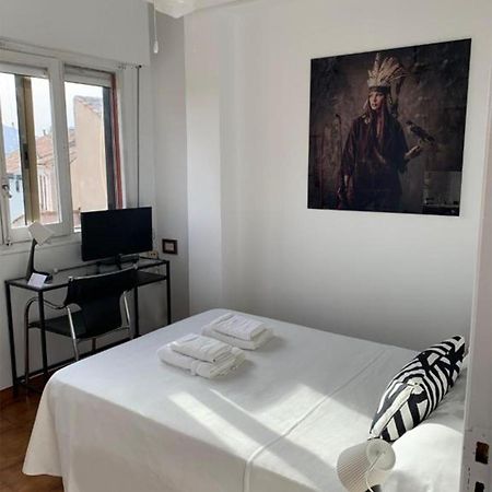 Hotel Y Restaurante Puerta De Aranda Aranda de Duero Eksteriør billede
