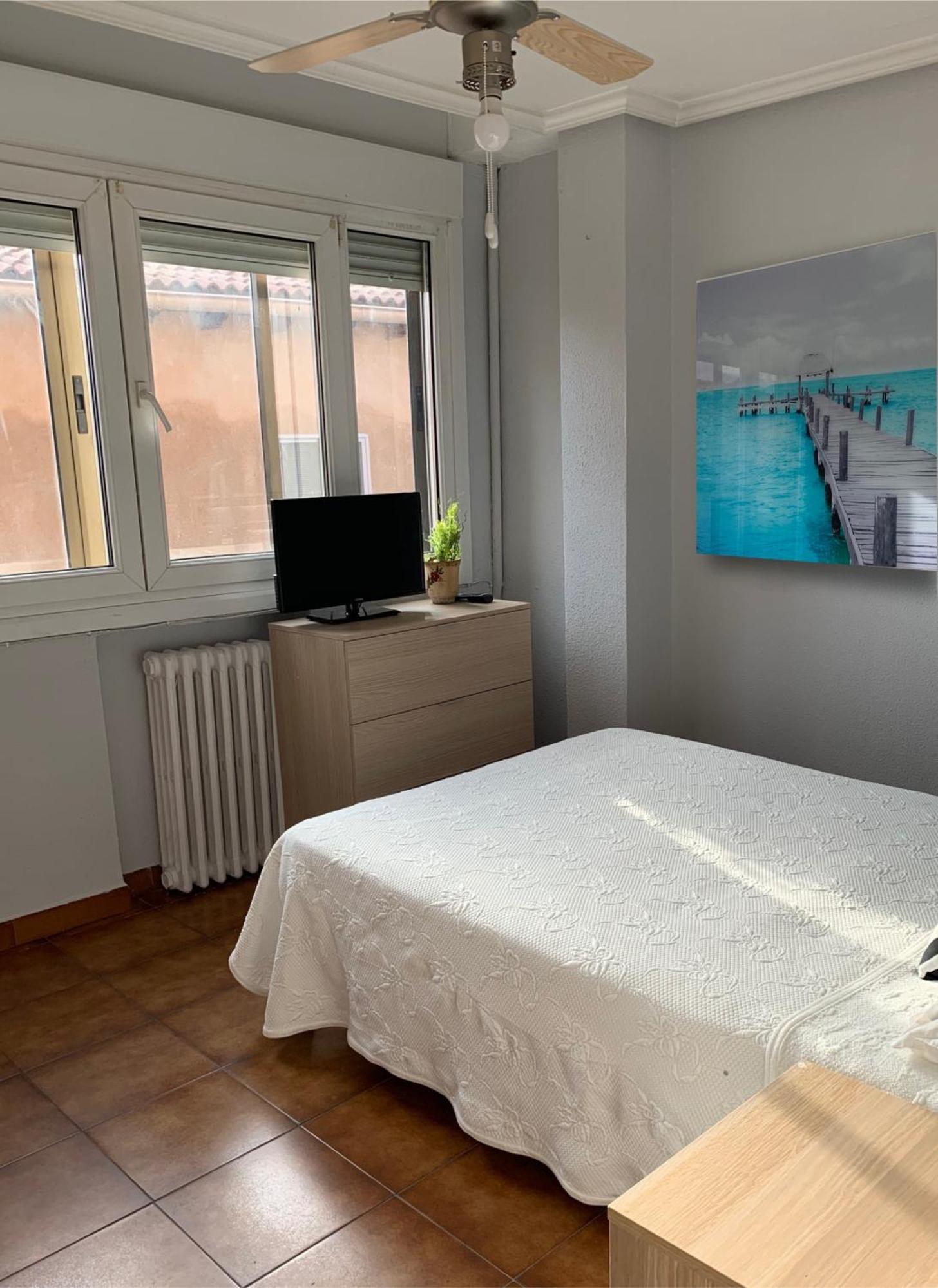 Hotel Y Restaurante Puerta De Aranda Aranda de Duero Eksteriør billede